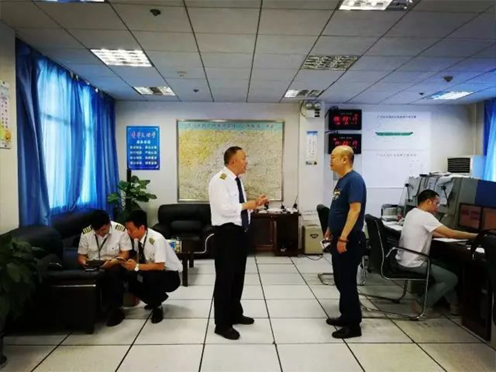 03.jpg 03.jpg